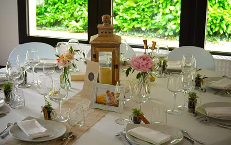 Photo du domaine le Petit Bigon proposant sa salle en location pour tous évènements en Mayenne à proximité de l'Ille et Vilaine